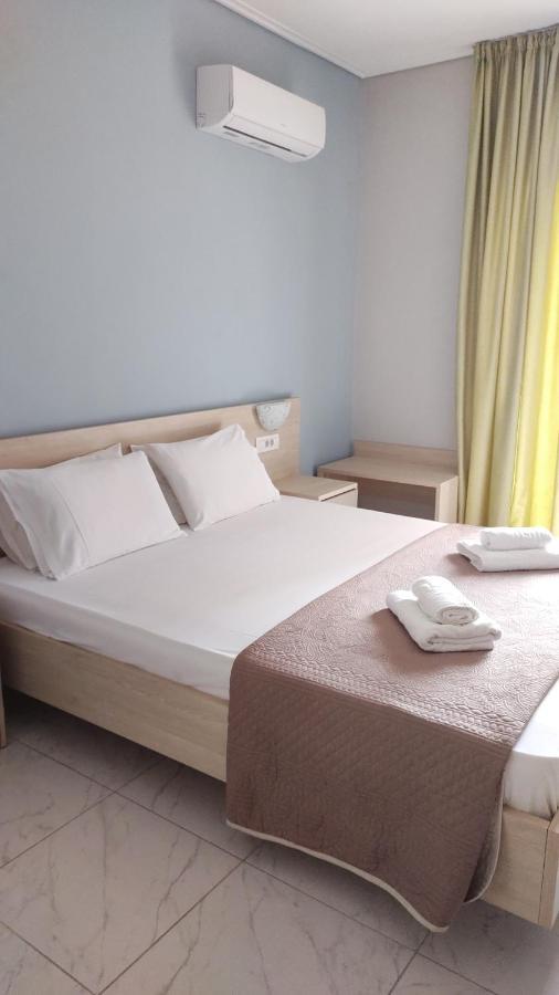 Delfini Hotell Nydrí Eksteriør bilde